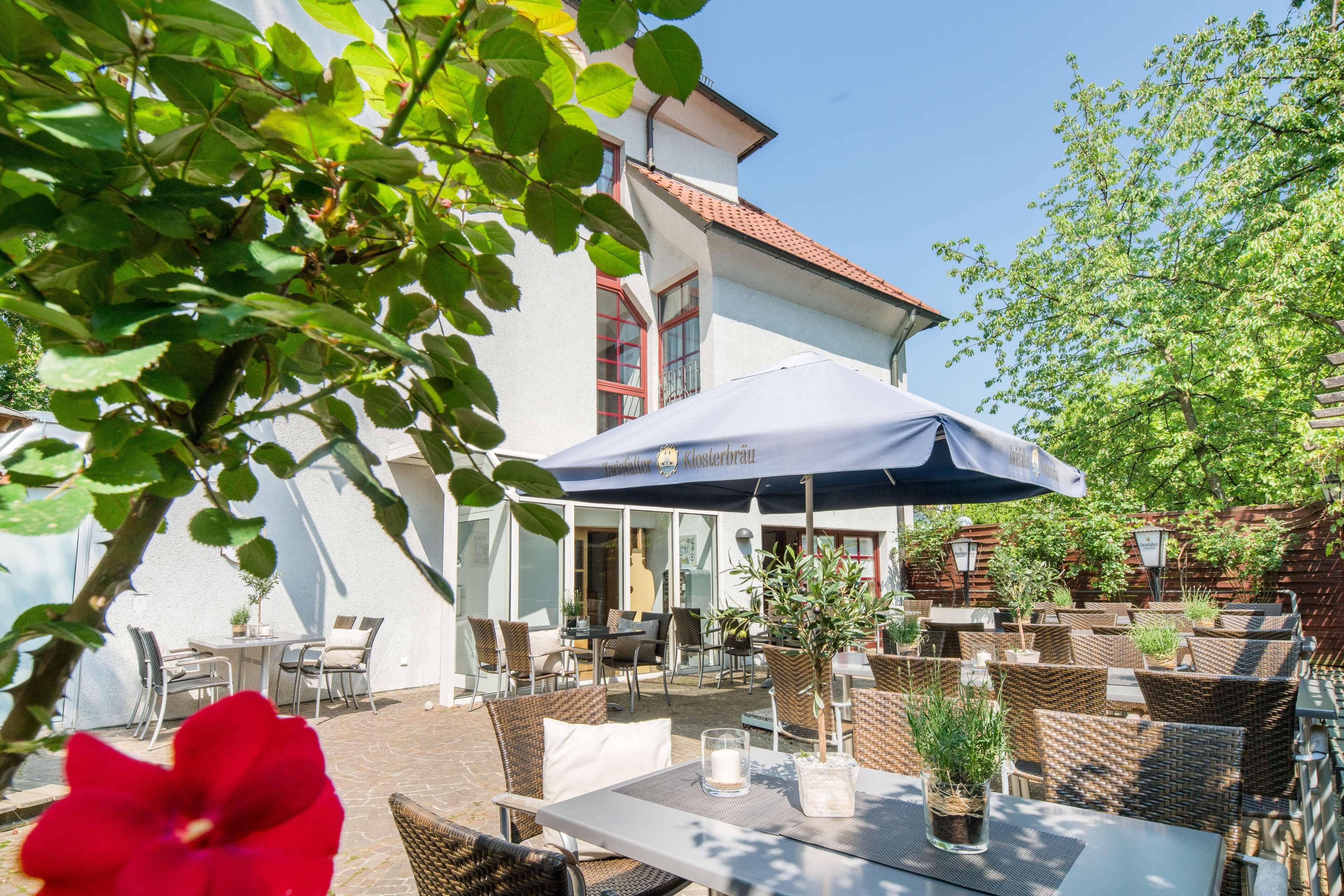 Best Western Plus Hotel Am Schlossberg เนือร์ทิงเงิน ภายนอก รูปภาพ