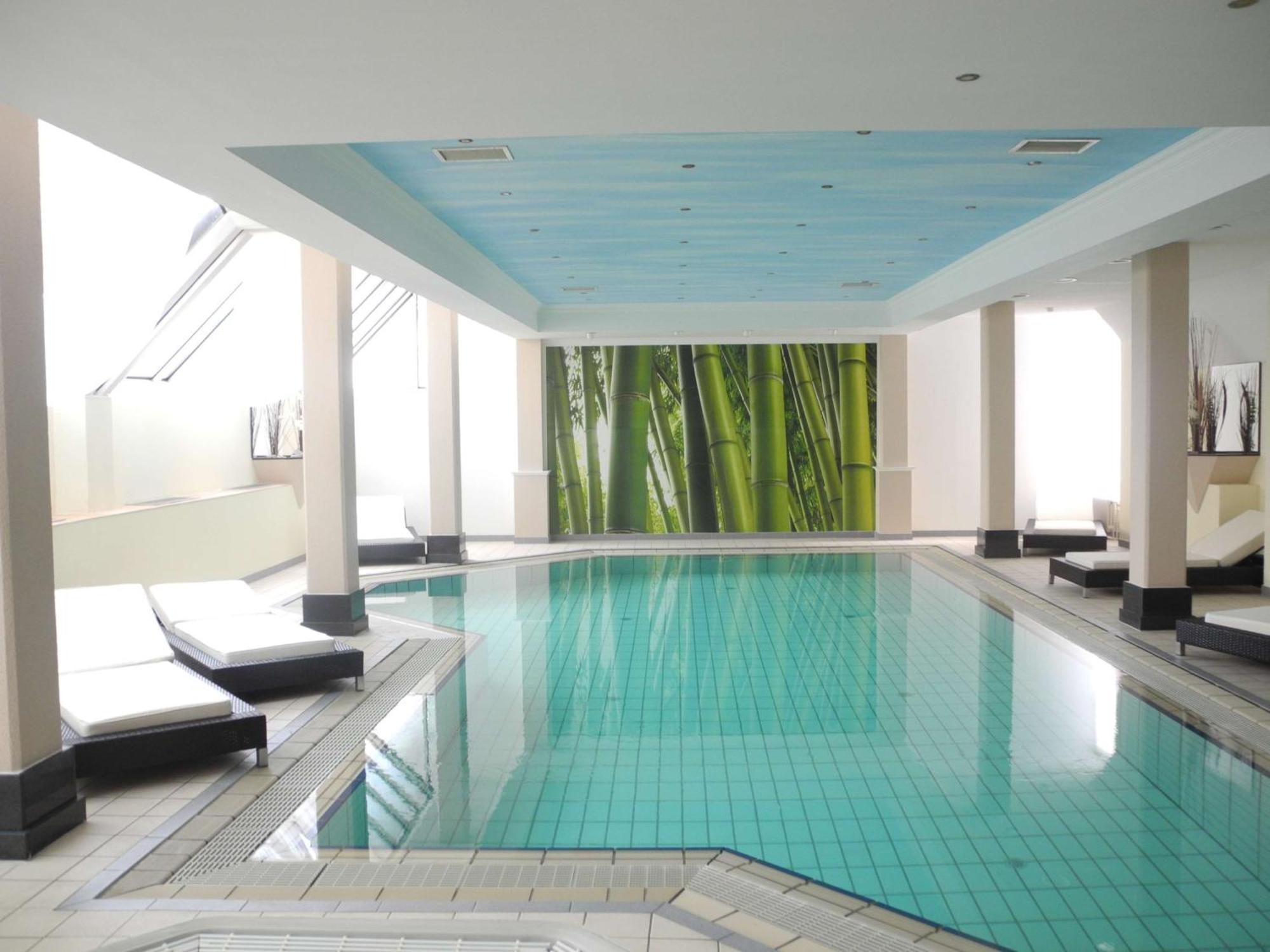 Best Western Plus Hotel Am Schlossberg เนือร์ทิงเงิน ภายนอก รูปภาพ