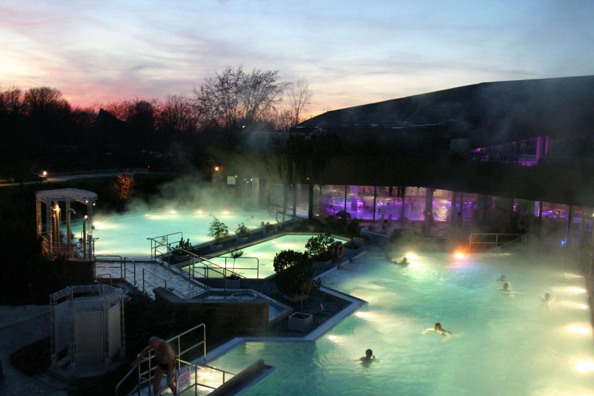 Best Western Plus Hotel Am Schlossberg เนือร์ทิงเงิน ภายนอก รูปภาพ